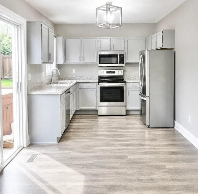 Photo - 6010 Barnacle Ct (Colorado Springs, CO) House