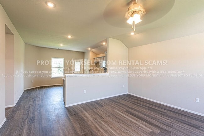 Building Photo - 1151 E Sparrow Cir