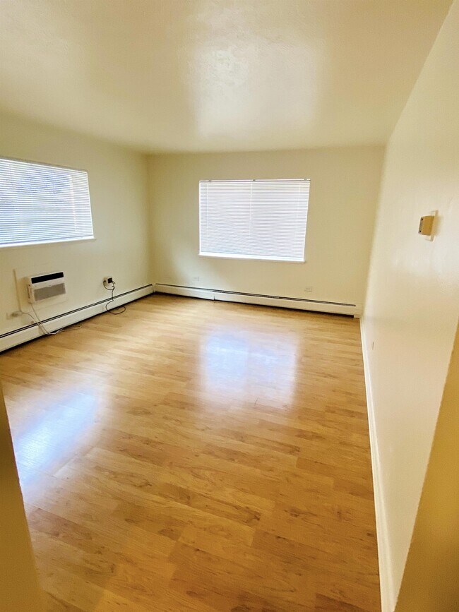 Foto del edificio - 1415 N Pearl St