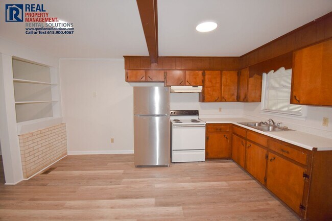 Foto del edificio - 1513 Lakeshore Dr