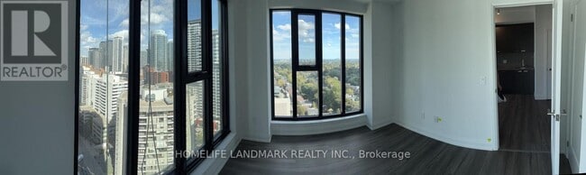 Building Photo - 20 Soudan Ave