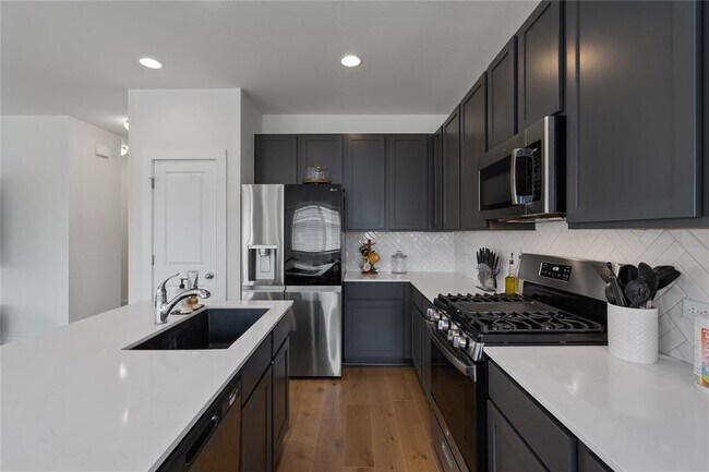 Foto del edificio - 248 Driftwood Ln