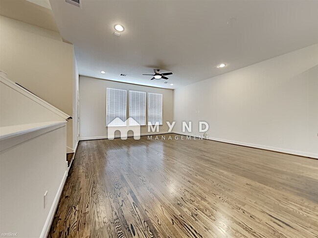 Foto del edificio - 3 br, 3.5 bath House - 1006 W 18th St