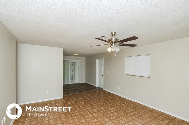 Building Photo - 794 Bianca Dr NE