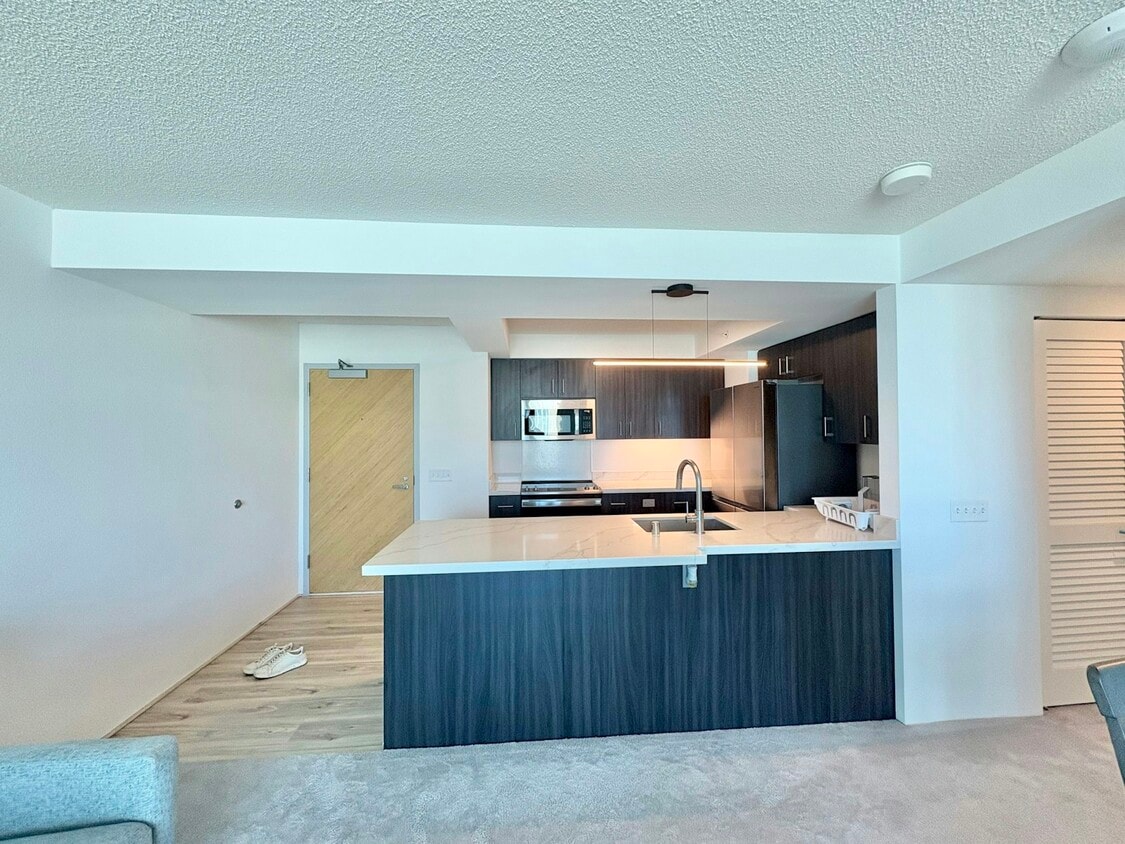 Foto principal - 615 Keawe St