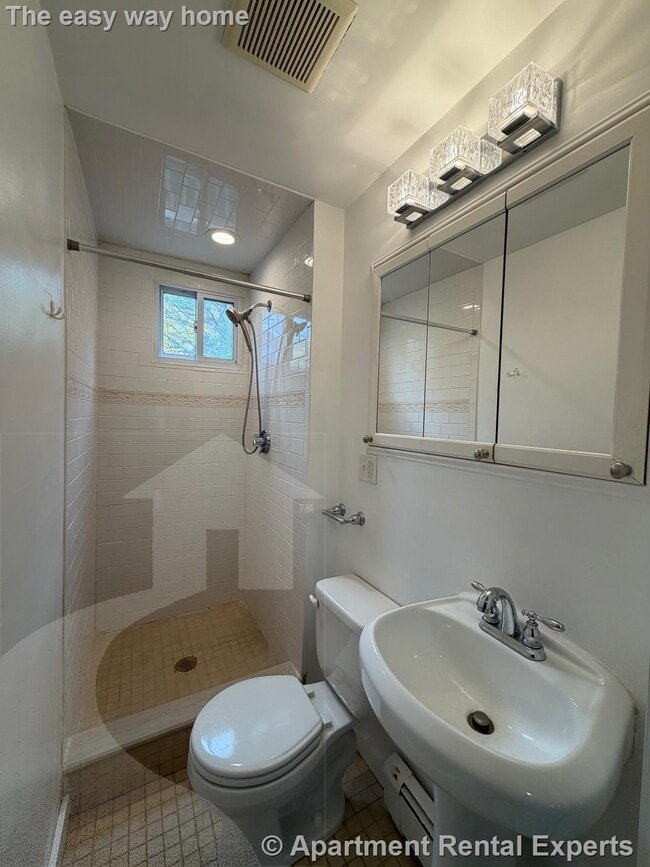 Building Photo - 48 Porter St