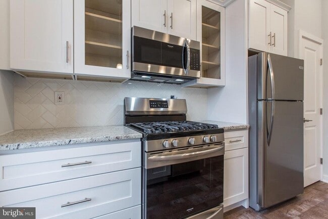 Building Photo - 1318 S Broad St