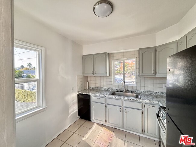 Building Photo - 3509 Arroyo Seco Ave