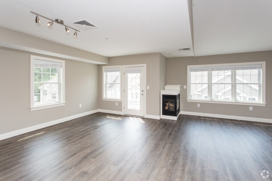 Hastings Village Rentals Wellesley, MA