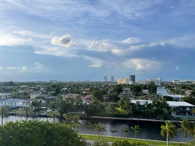 Foto del edificio - 3640 Yacht Club Dr