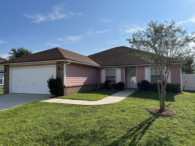 Photo - 3742 Star Leaf Road House