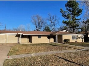 Building Photo - 1011 N Harbin Dr