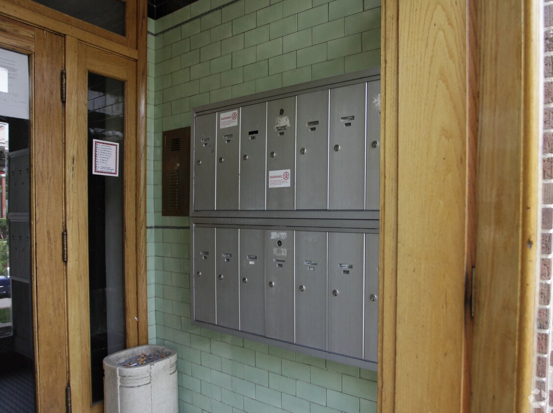 Foto del edificio - The Crest