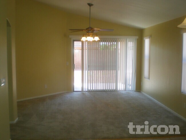 Building Photo - 11363 W Overlin Dr