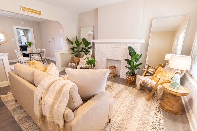 Foto del edificio - 1125 Wilson Ave