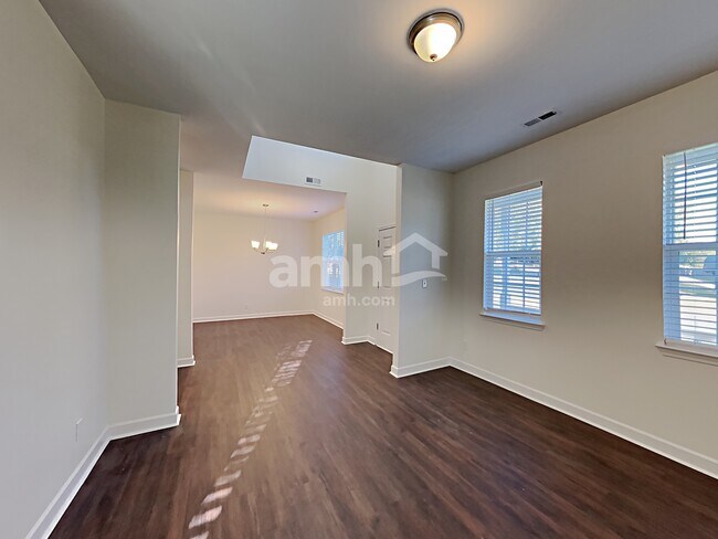 Foto del edificio - 4278 Kiser Woods Dr SW