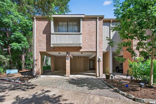 Building Photo - 9400 Doliver Dr