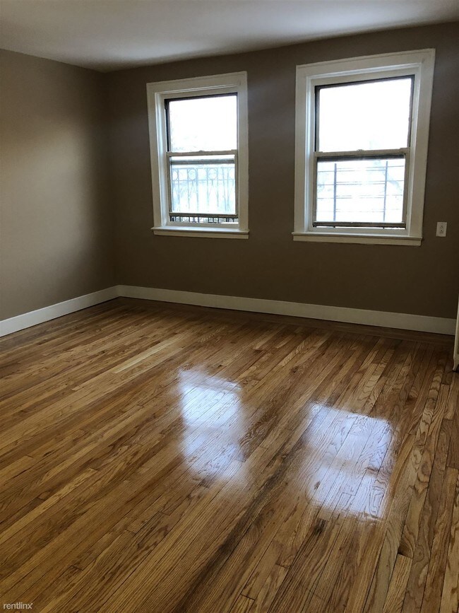 Building Photo - 1 br, 1 bath Apartment - 38 Park Ave