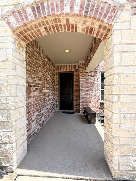 Building Photo - 5711 Stern Springs Ln