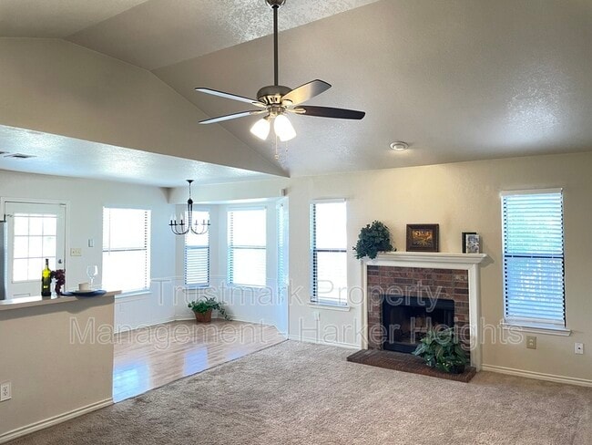 Building Photo - 4702 Mallard Ln