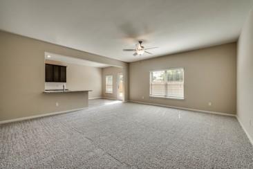 Foto del edificio - 318 Golden Sands Ln