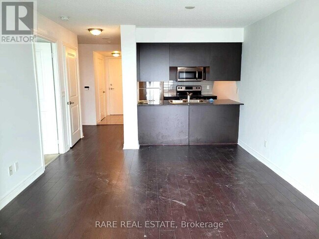 Building Photo - 50 Town Centre Court