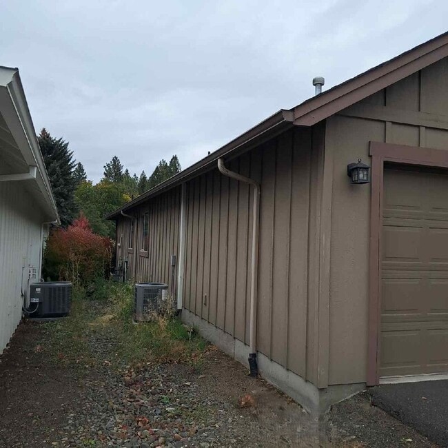 Building Photo - 20348 Chase Rd