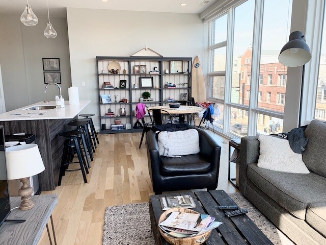 Foto del edificio - 3334 N Southport Ave