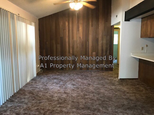 Building Photo - 1313 Oak Terrace Ct