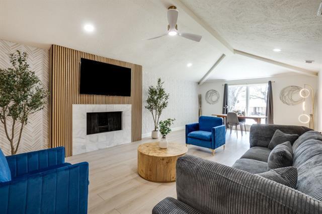 Foto del edificio - 4043 Flintridge Dr