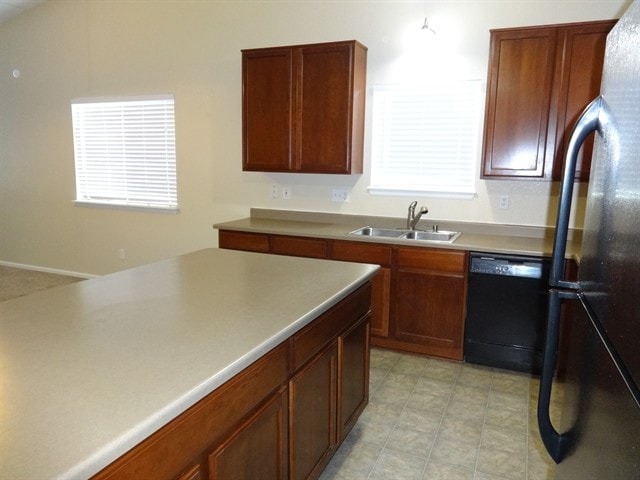 Foto del edificio - 6719 E 129th Pl