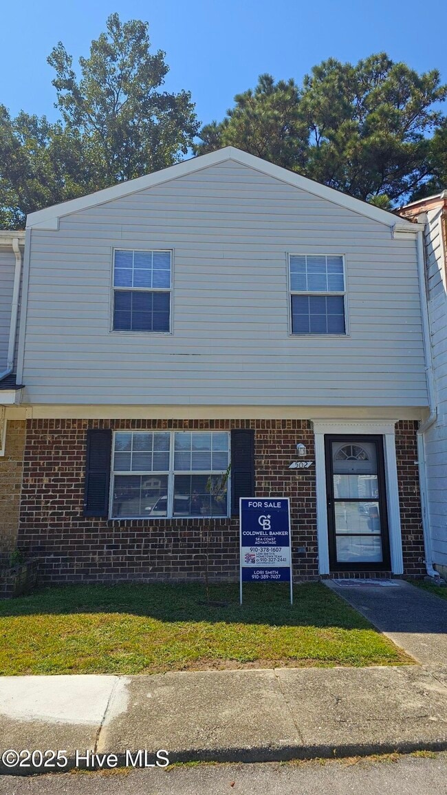 Foto del edificio - 502 Myrtlewood Cir