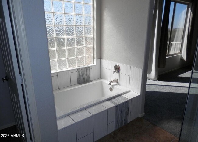 Foto del edificio - 4417 E Smokehouse Trail