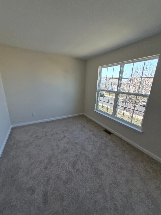 Foto del edificio - 8428 Saylor Ct