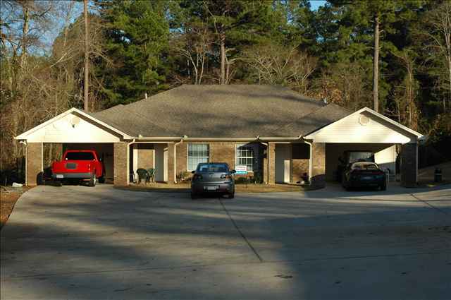 Primary Photo - 2617 Westminster Dr