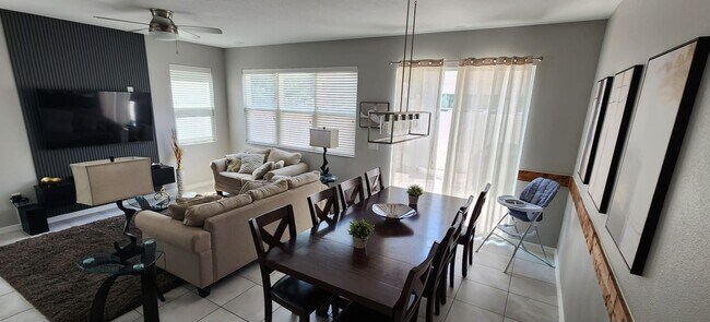 Foto del edificio - 5100 Adelaide Dr