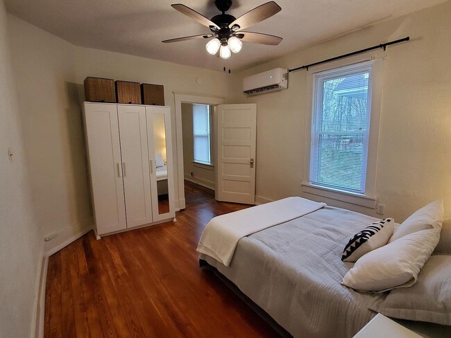 Foto del edificio - 3549 Galloway Ave