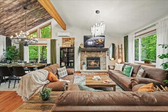 Building Photo - 194 Chapman Cir