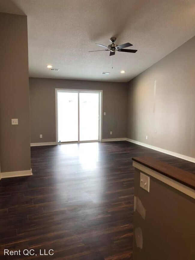Building Photo - 2 br, 2 bath House - 1415 51st Street Drive