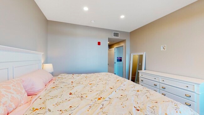 Foto del edificio - 353 Summer St