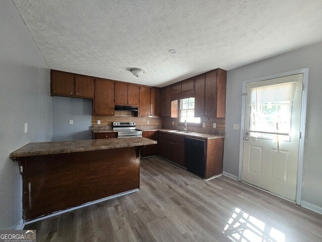 Foto del edificio - 6577 Ardmoor Dr