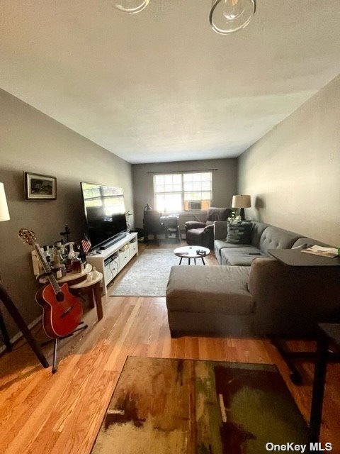 Foto del edificio - 82-76 Country Pointe Cir
