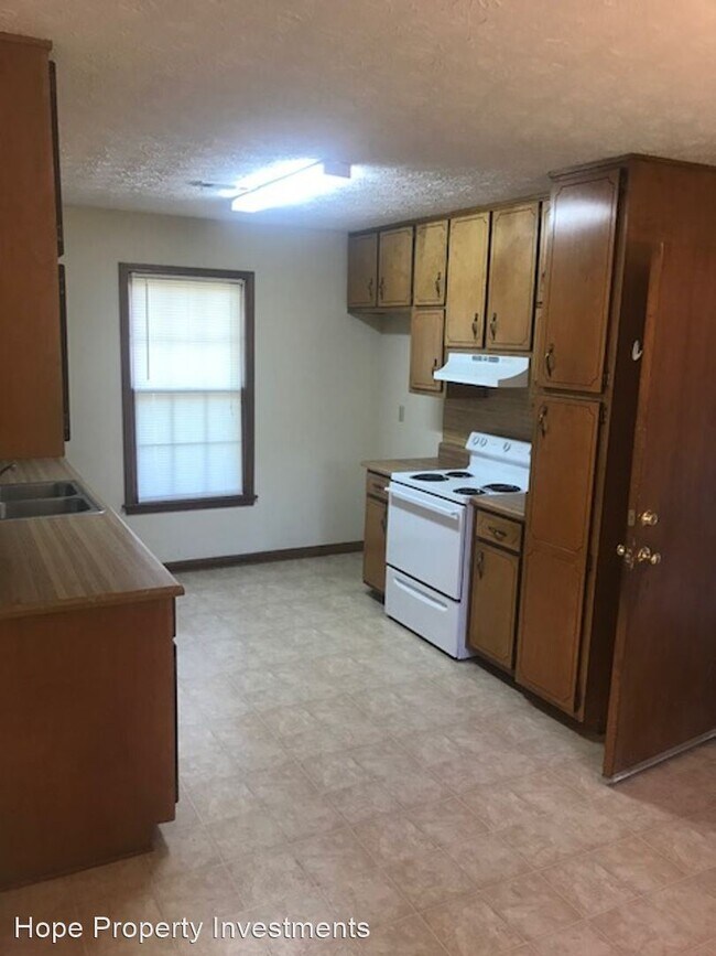 Building Photo - 3 br, 2 bath House - 604 South Jeff Davis