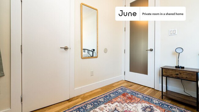 Foto del edificio - Room in Shared 4 bed/1 bath home in Clinton Hill
