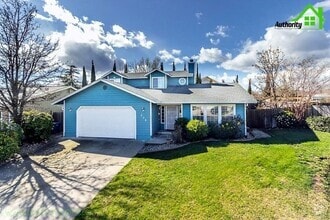 Building Photo - 428 Dominica Ct
