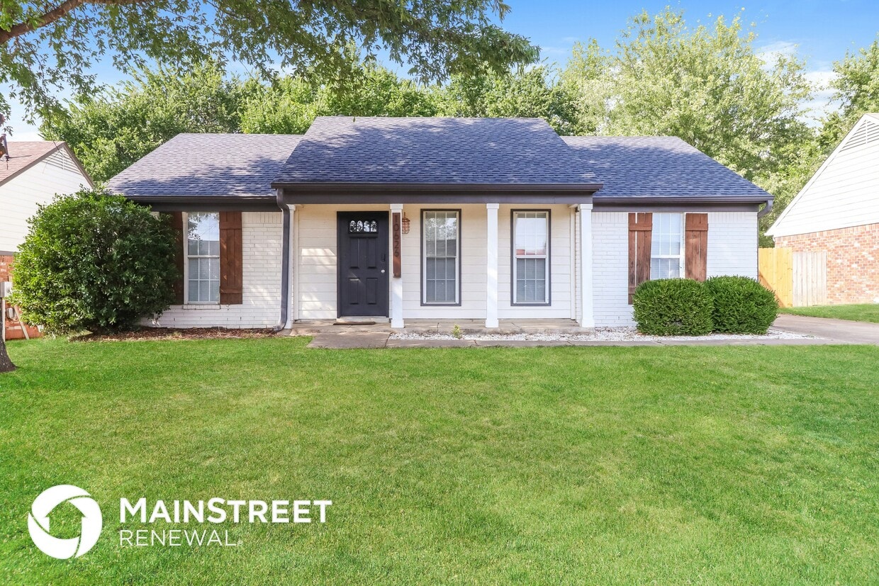 Foto principal - 10626 Oak Leaf Dr