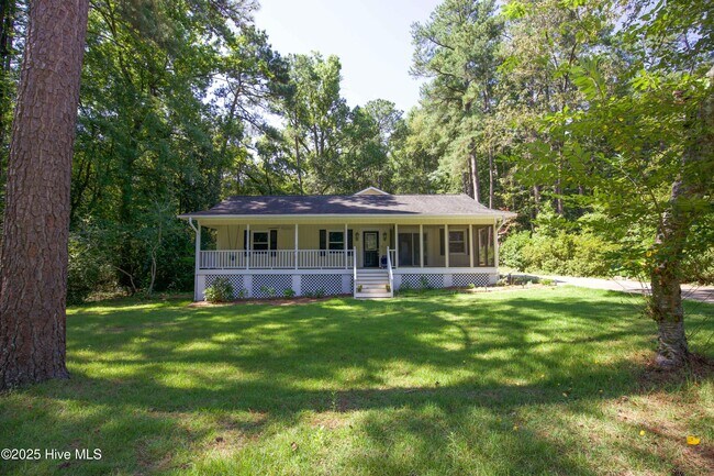 Building Photo - 970 Thrush Dr
