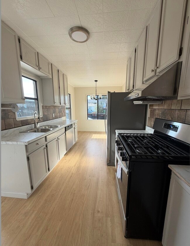 Building Photo - 26786 Clarkford St