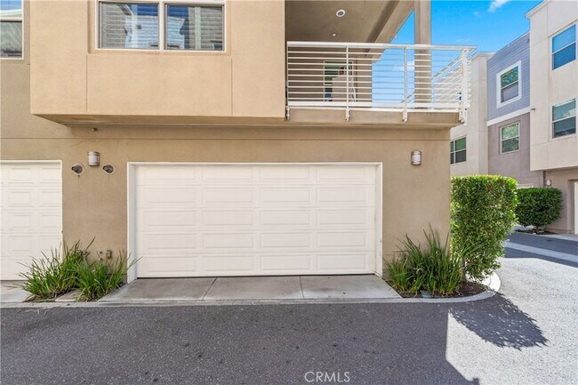 Building Photo - 630 Colorado Cir