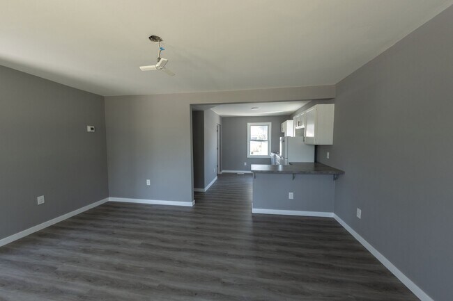 Photo du bâtiment - 360 Avondale Rd